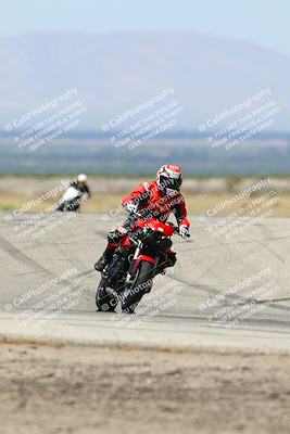 media/May-25-2025-Lets Ride (Sun) [[0ff033e448]]/C Group/1140am (Grapevine)/